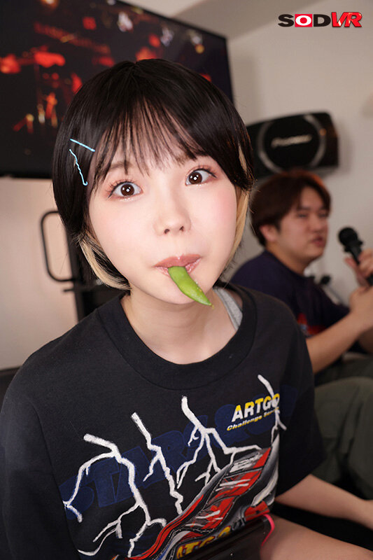 松本いちか - 【VR】ビジュ最高女子のいちかちゃん カラオケで酔って寝てるサークルのみんなにバレないようにドちゃくそセックスした… #ボーイッシュ #カラオケSEX 松本いちか